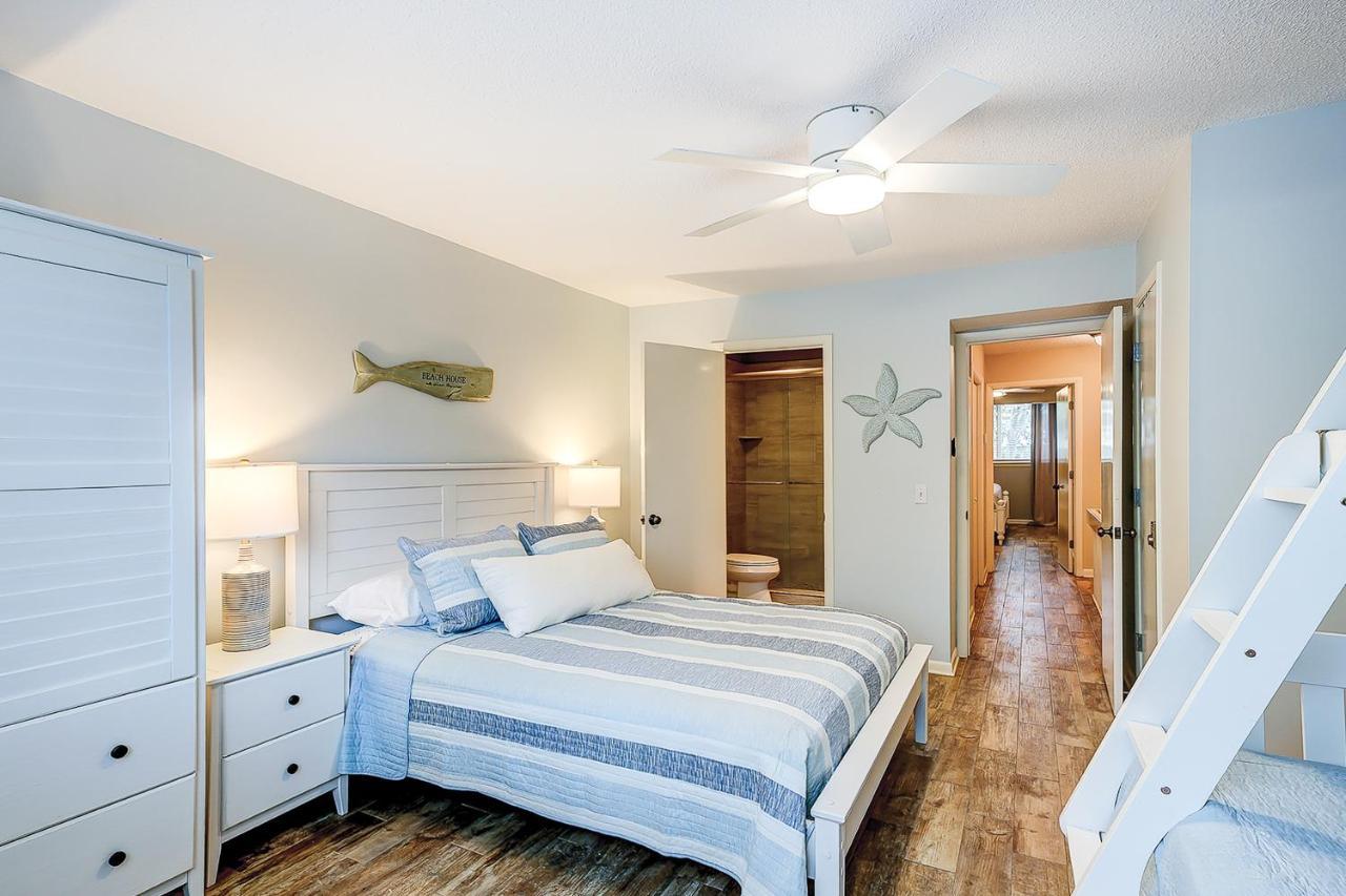 Surf Court Villas 5 Hilton Head Island Bagian luar foto