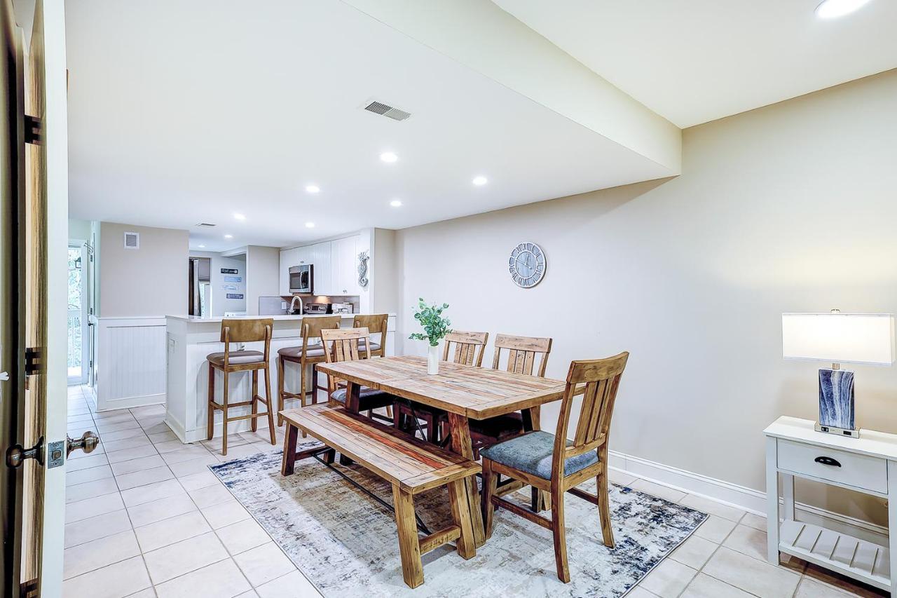 Surf Court Villas 5 Hilton Head Island Bagian luar foto