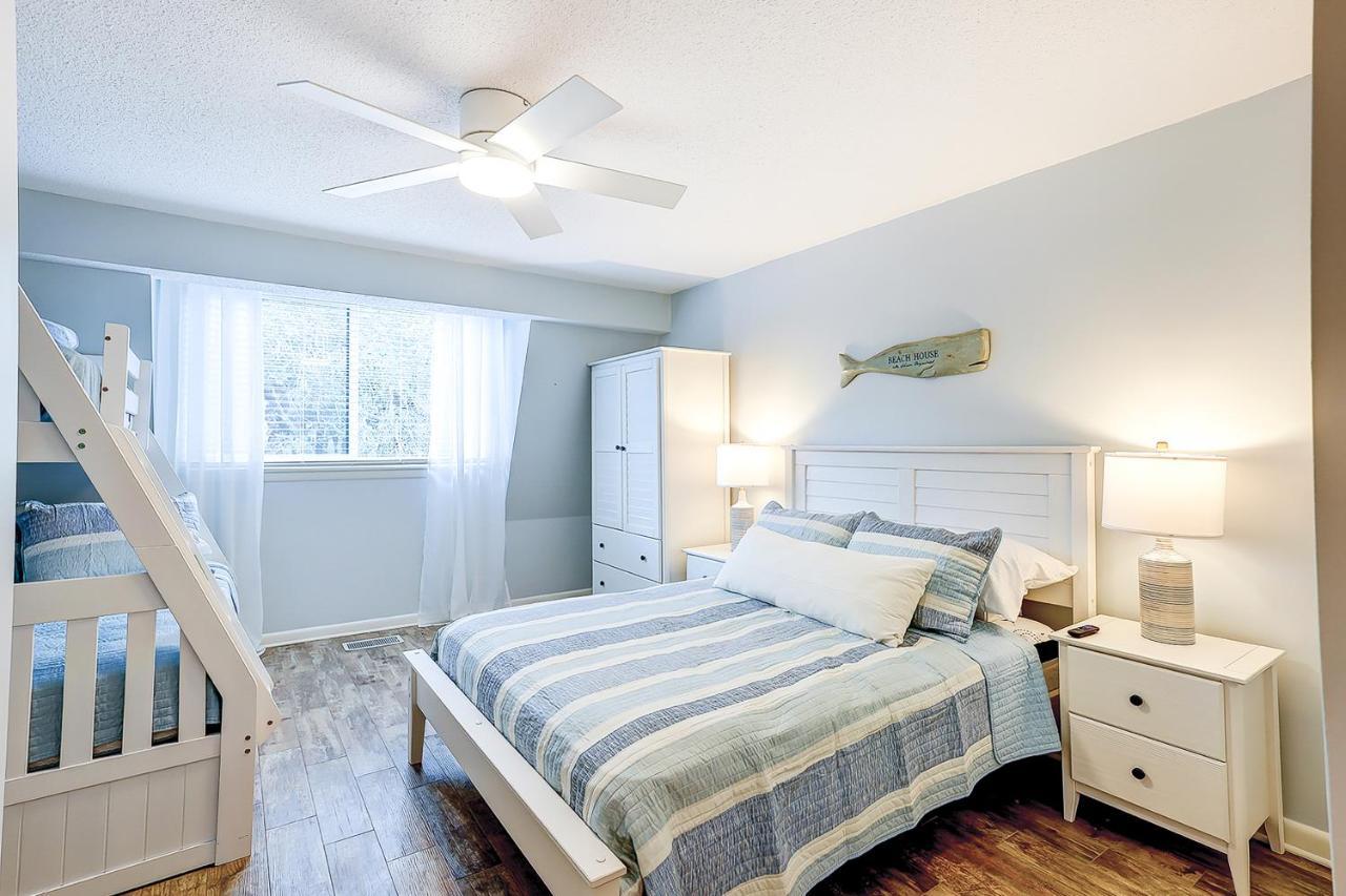 Surf Court Villas 5 Hilton Head Island Bagian luar foto